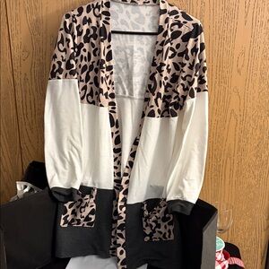 Leopard Print Open Front Cardigan . Small